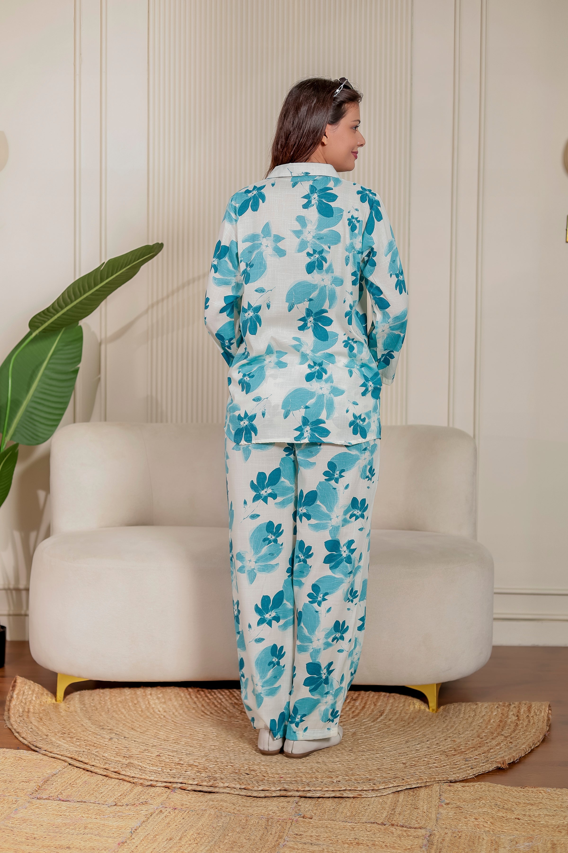 ☘️ Ivory Pankhuri | Family  Matching Outfits 👨‍👨‍👧‍👦