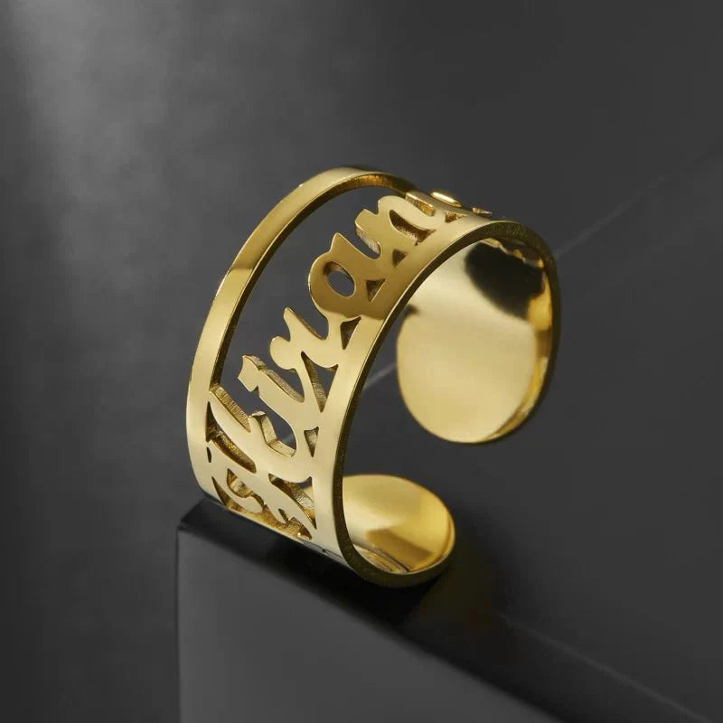 Box Style Name Ring